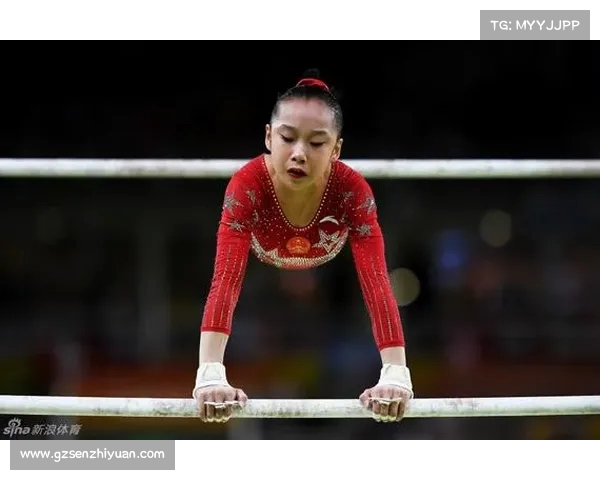 女子体操高低杠技巧与训练方法解析 探讨运动员突破极限的关键因素 女子体操高低杠技巧与训练方法解析 探讨运动员突破极限的关键因素